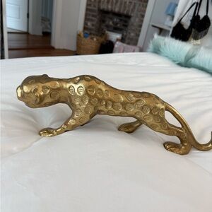 Gold Leopard Decor